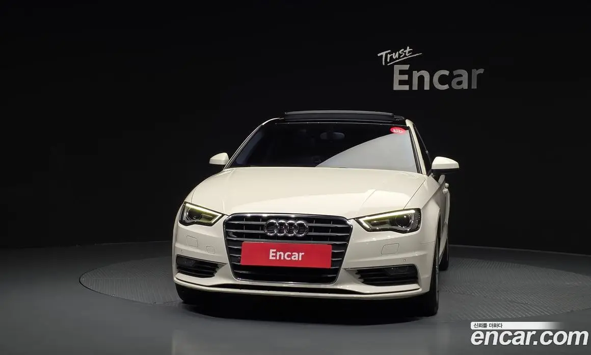 Audi A3 2014 2.0 автомат (гидро), фото 3