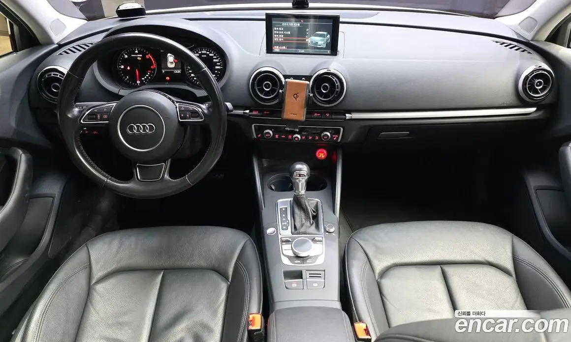 Audi A3 2014 2.0 автомат (гидро), фото 7