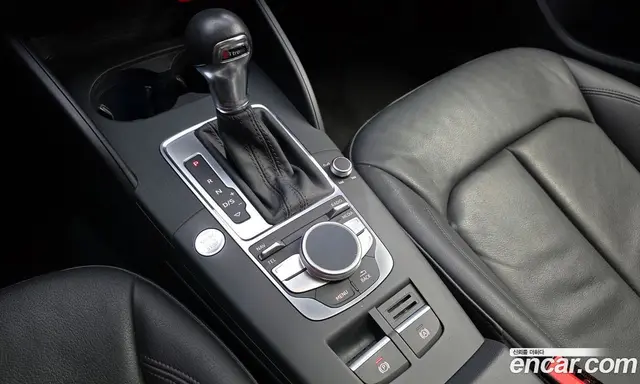 Audi A3 2014 2.0 автомат (гидро), миниатюра 9