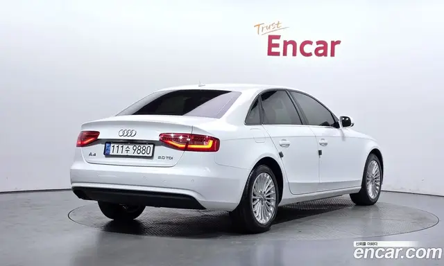 Audi A4 2012 2.0 автомат (гидро), миниатюра 2