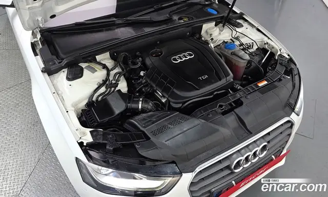 Audi A4 2012 2.0 автомат (гидро), миниатюра 6