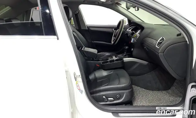 Audi A4 2012 2.0 автомат (гидро), миниатюра 10