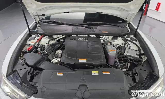 Audi A6 2021 2.0 автомат (гидро), миниатюра 6