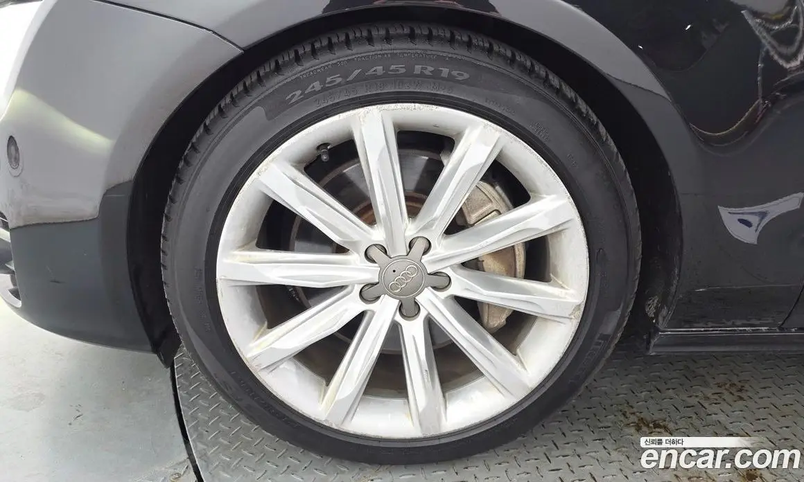 Audi A7 2013 3.0 автомат (гидро), фото 5