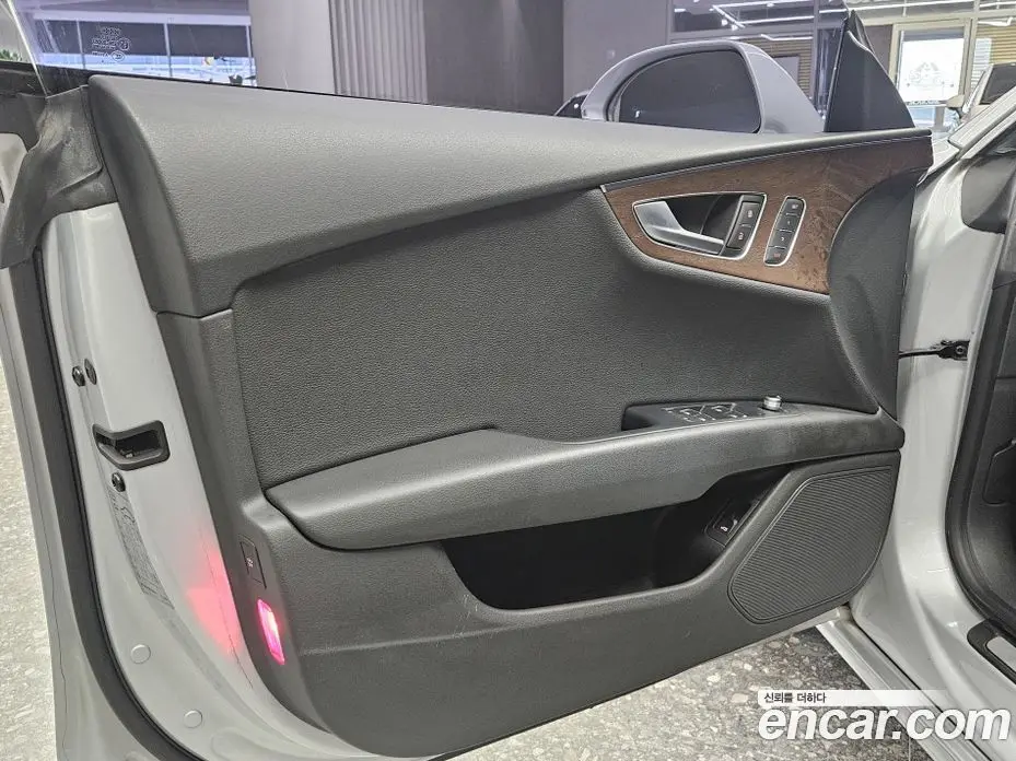 Audi A7 2014 3.0 автомат (гидро), фото 11