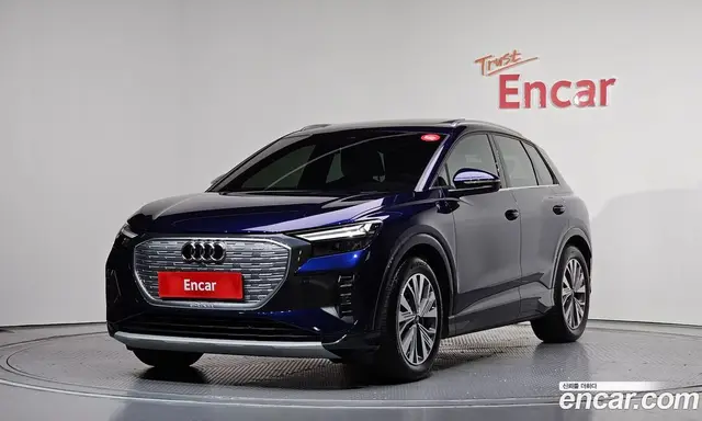 Audi Q4 e-tron, 2025, 7 735 км