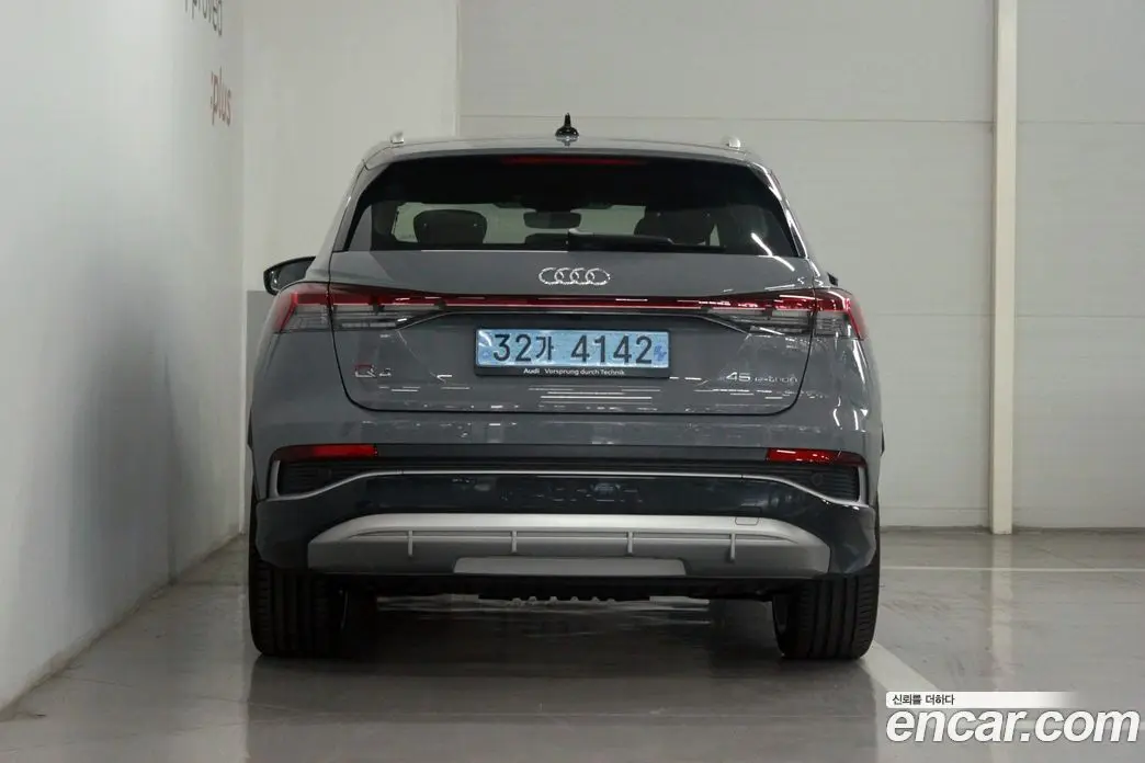 Audi Q4 e-tron 2025 автомат (гидро), фото 4