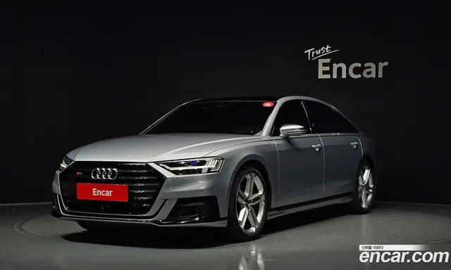 Audi S8, 2020, 40 988 км