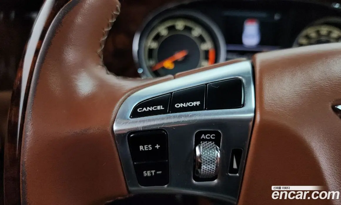 Bentley Flying Spur 2015 6.0 автомат (гидро), фото 16 Bentley Flying Spur 2015 6.0 автомат (гидро), фото 16