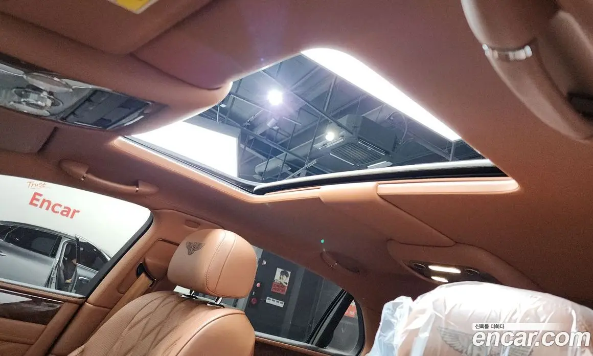 Bentley Flying Spur 2015 6.0 автомат (гидро), фото 17 Bentley Flying Spur 2015 6.0 автомат (гидро), фото 17