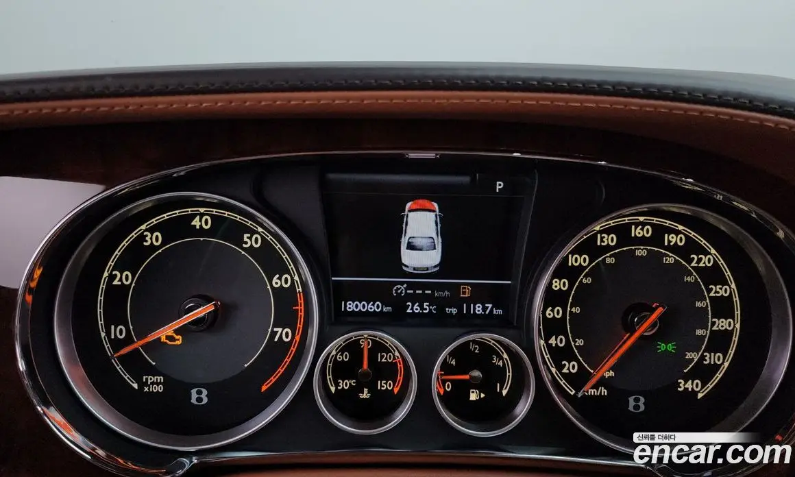 Bentley Flying Spur 2015 6.0 автомат (гидро), фото 8 Bentley Flying Spur 2015 6.0 автомат (гидро), фото 8