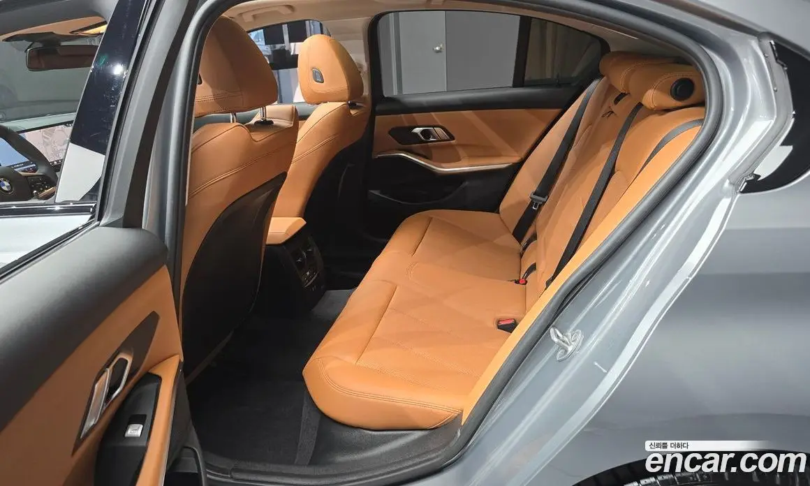 BMW 3 серия 2026 2.0 автомат (гидро), фото 17