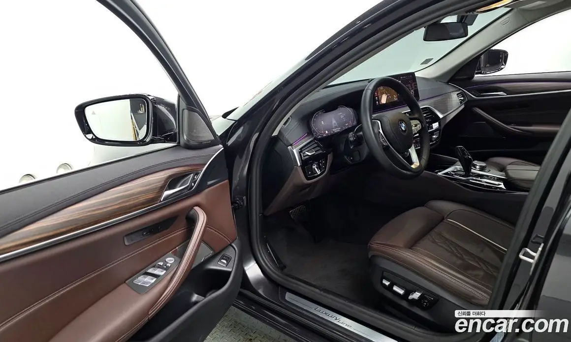 BMW 5 серия 2022 2.0 автомат (гидро), фото 13