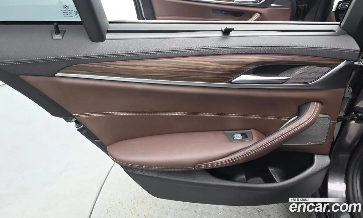 BMW 5 серия 2022 2.0 автомат (гидро), фото 15