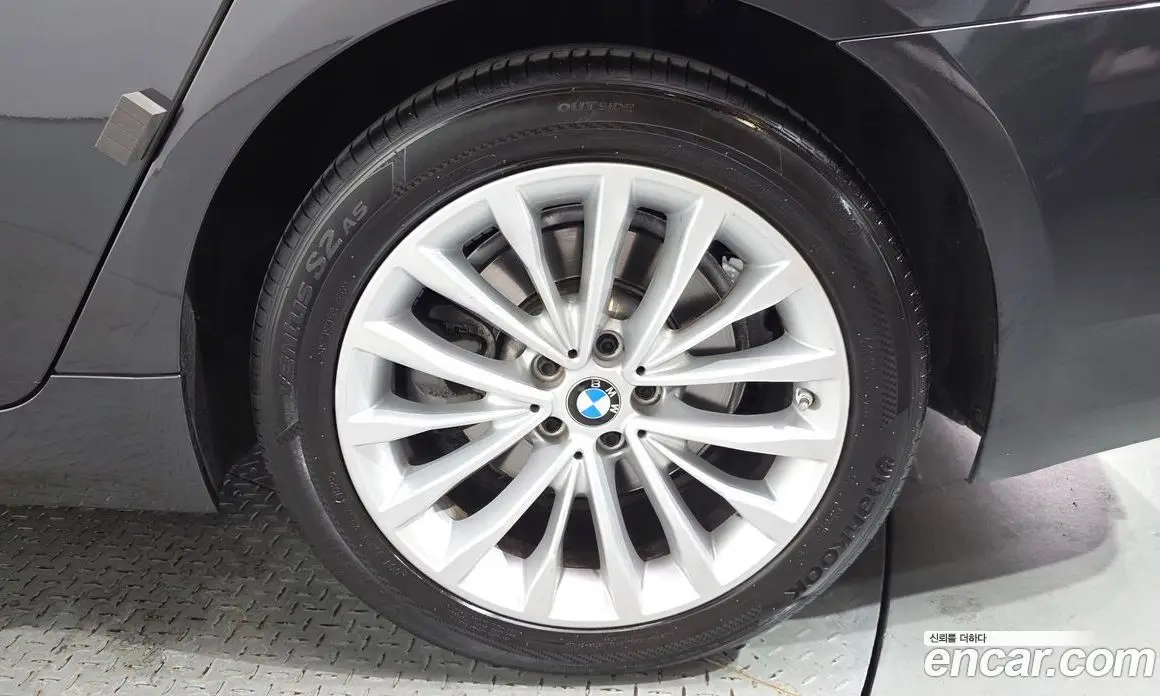 BMW 5 серия 2022 2.0 автомат (гидро), фото 7