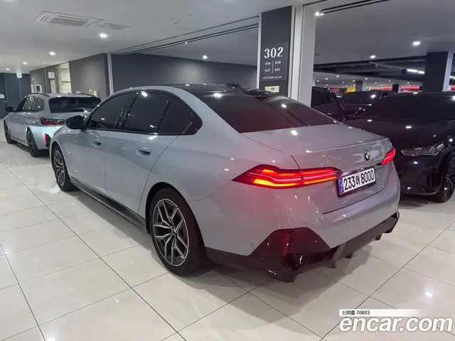 BMW 5 серия 2024 2.0 автомат (гидро), миниатюра 2