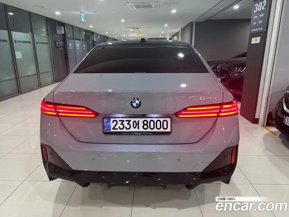 BMW 5 серия 2024 2.0 автомат (гидро), фото 4