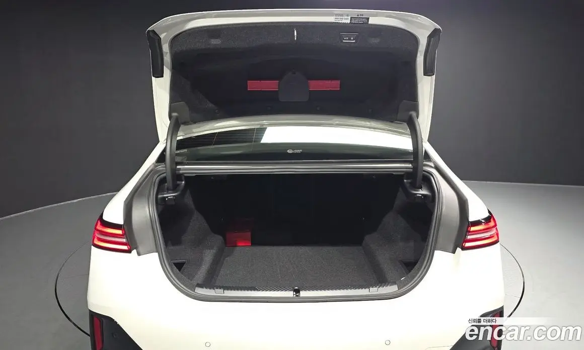 BMW 5 серия 2024 2.0 автомат (гидро), фото 20
