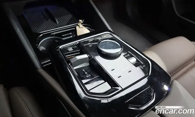 BMW 5 серия 2024 2.0 автомат (гидро), миниатюра 9