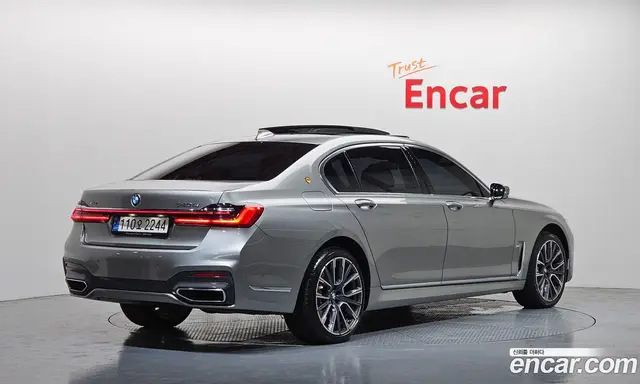 BMW 7 серия 2022 3.0 автомат (гидро), миниатюра 2
