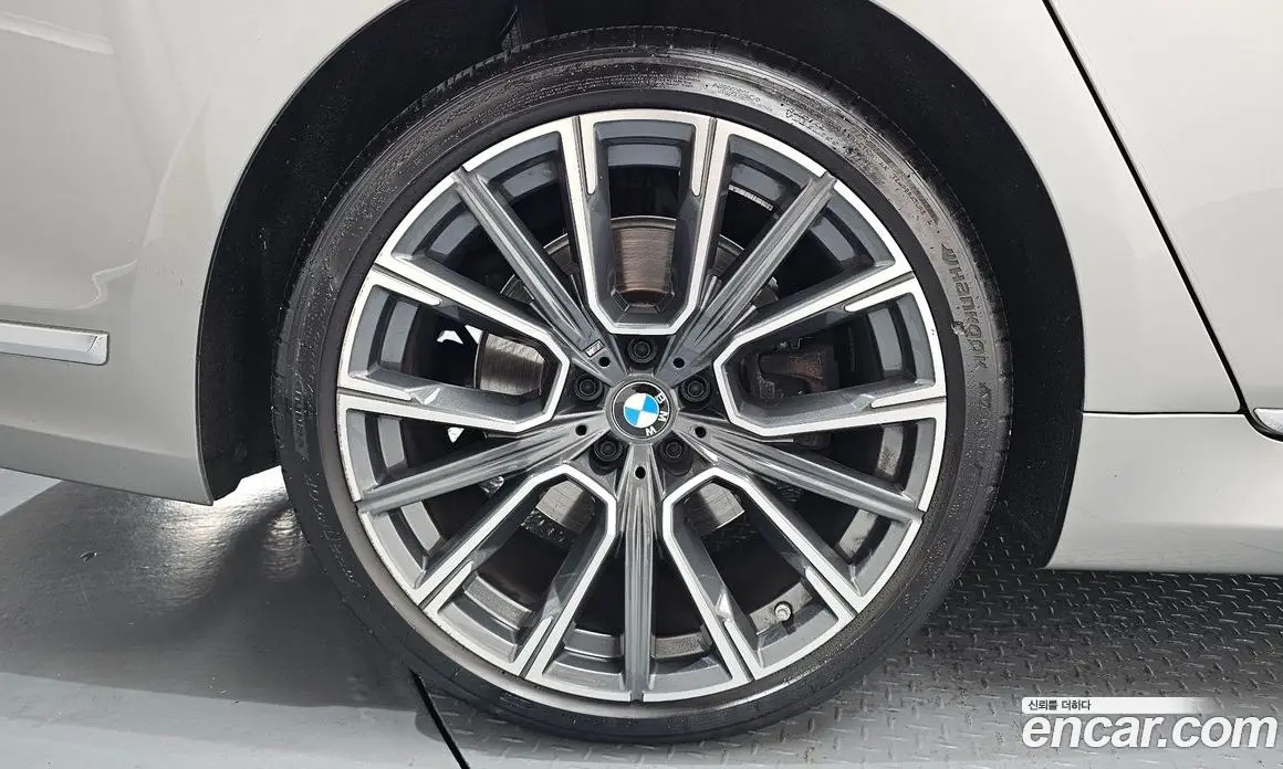 BMW 7 серия 2022 3.0 автомат (гидро), фото 5