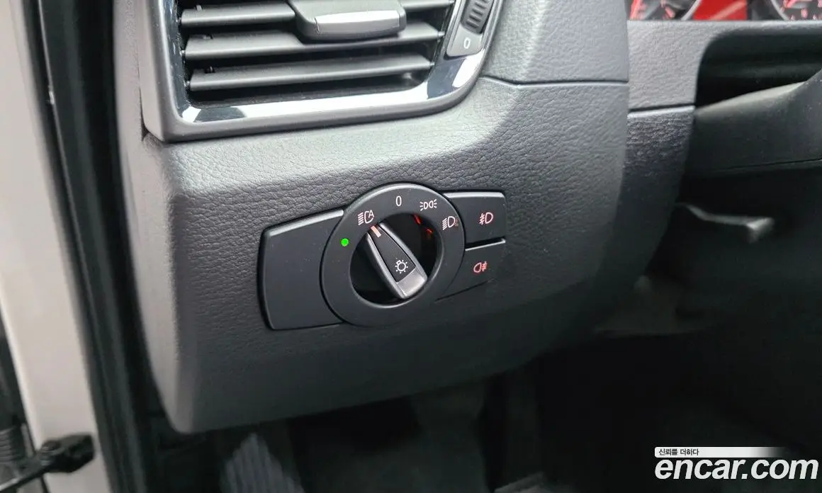 BMW X1 2013 2.0 автомат (гидро), фото 17