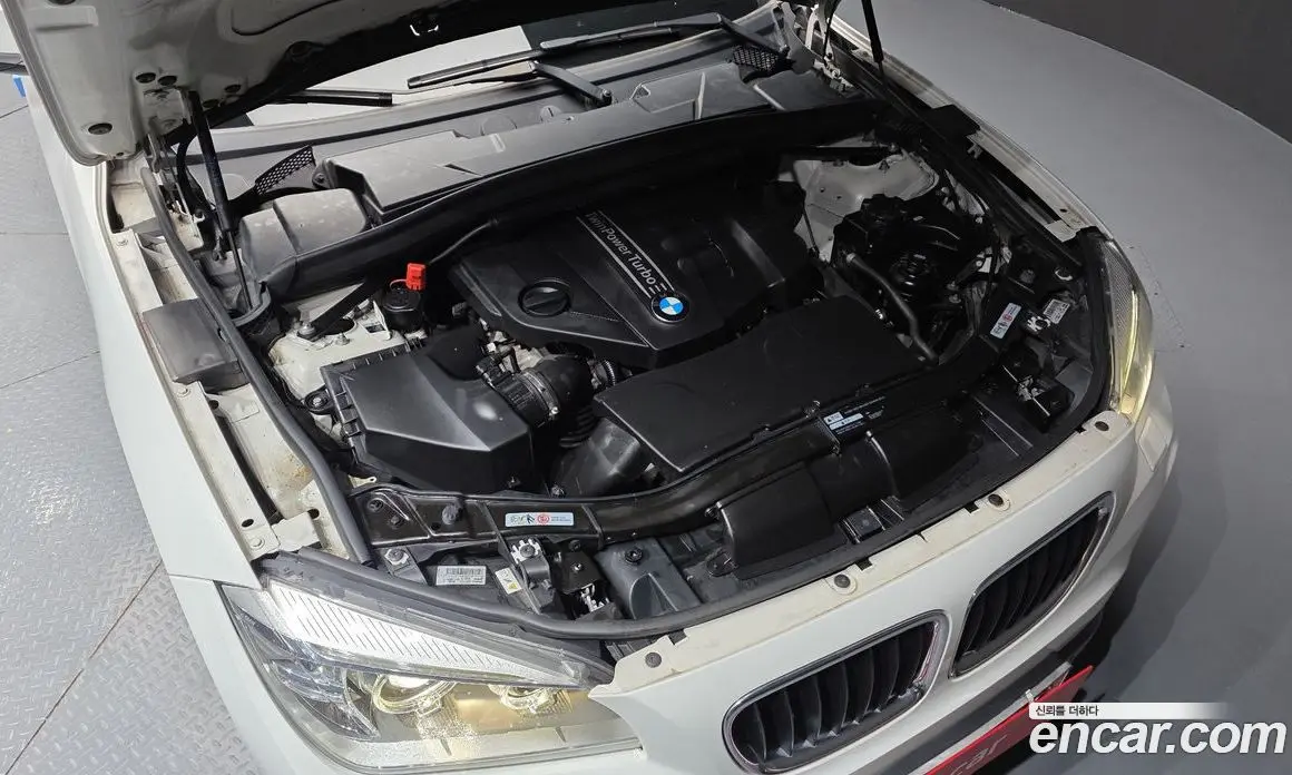 BMW X1 2013 2.0 автомат (гидро), фото 6