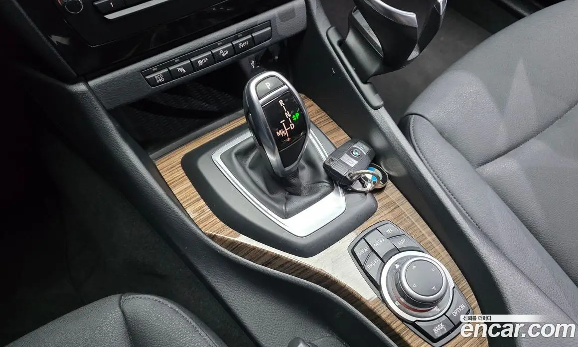 BMW X1 2013 2.0 автомат (гидро), фото 9