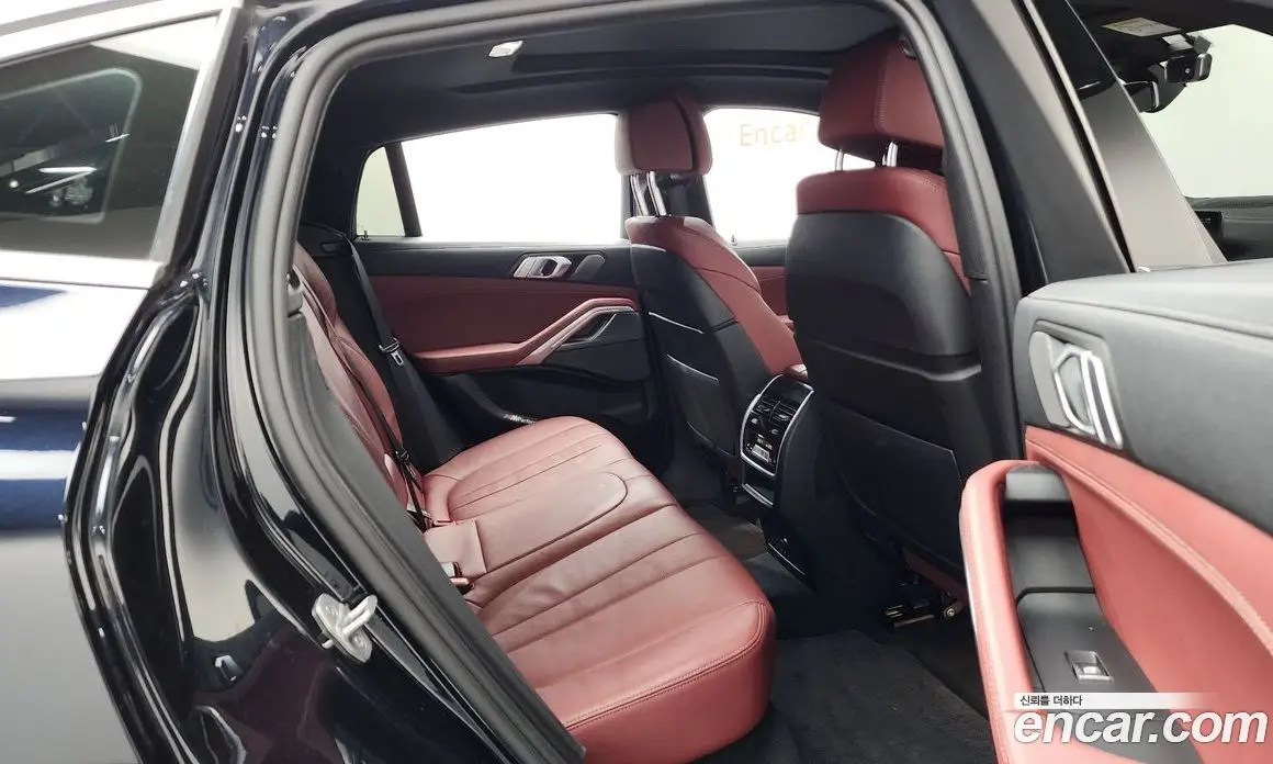 BMW X6 2021 3.0 автомат (гидро), фото 12