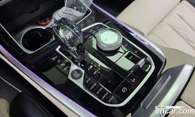 BMW X7 2021 4.4 автомат (гидро), миниатюра 12