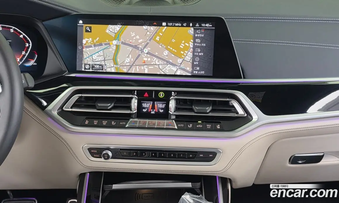 BMW X7 2021 4.4 автомат (гидро), фото 20