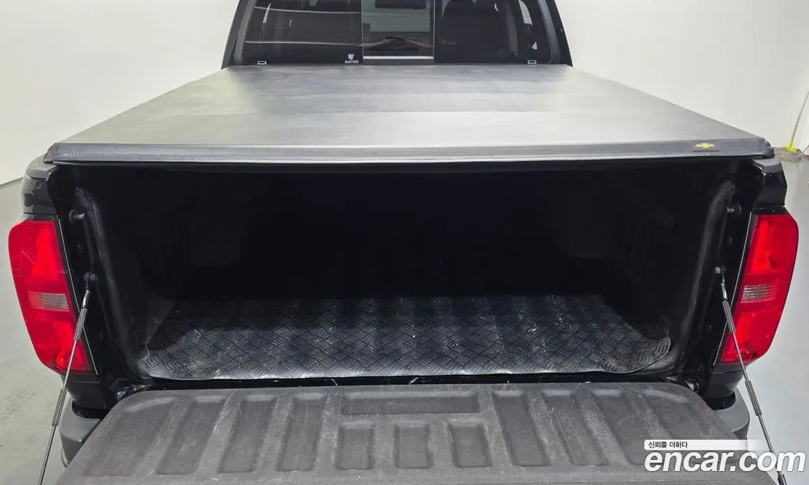 Chevrolet Colorado 2022 3.6 автомат (гидро), фото 20