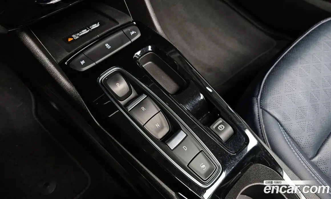 Chevrolet 볼트 EUV 2022 0.2 автомат (гидро), фото 9