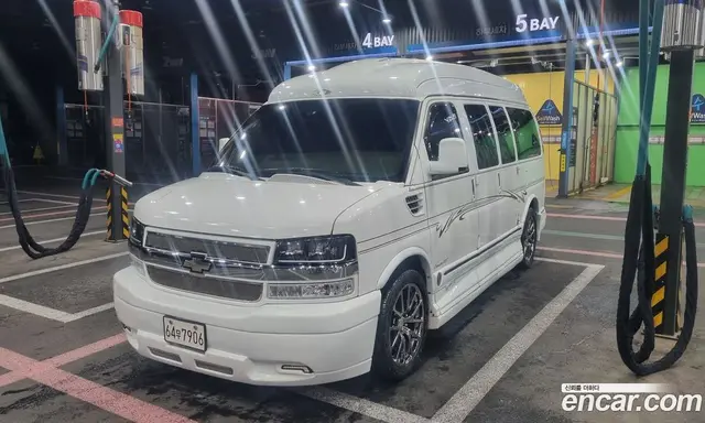 Chevrolet Express Van, 2011, 81 800 км
