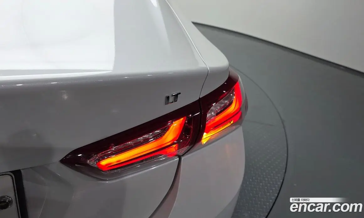 Chevrolet Malibu 2019 2.0 автомат (гидро), фото 9