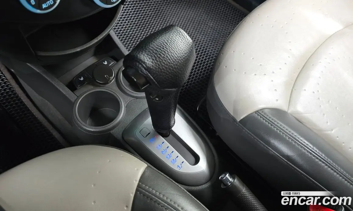Chevrolet Matiz 2009 1.0 автомат (гидро), фото 11