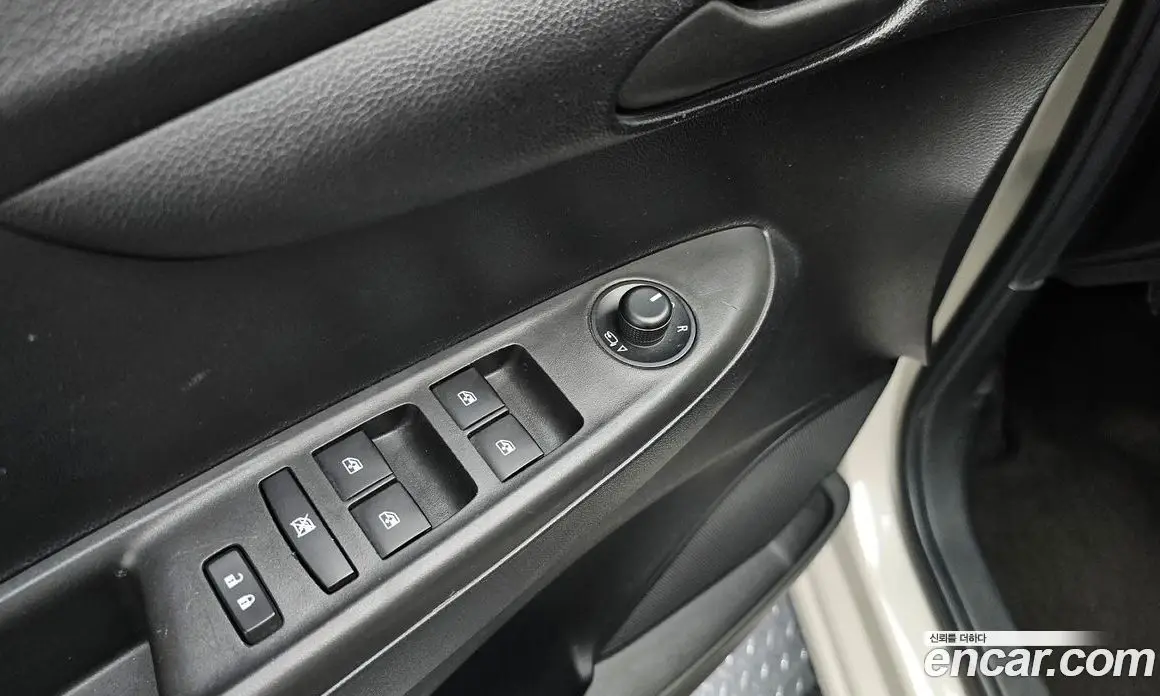 Chevrolet Spark 2015 1.0 автомат (гидро), фото 18