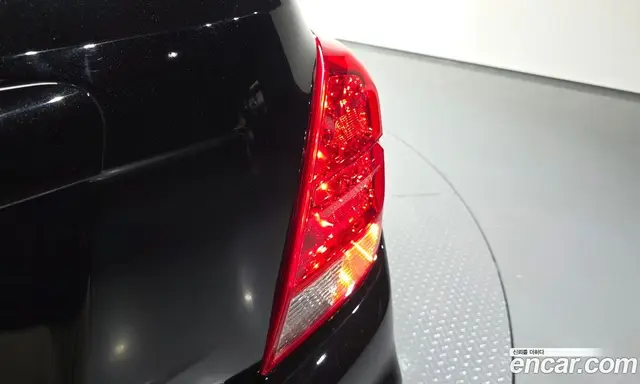 Chevrolet Trax 2019 1.4 автомат (гидро), миниатюра 9