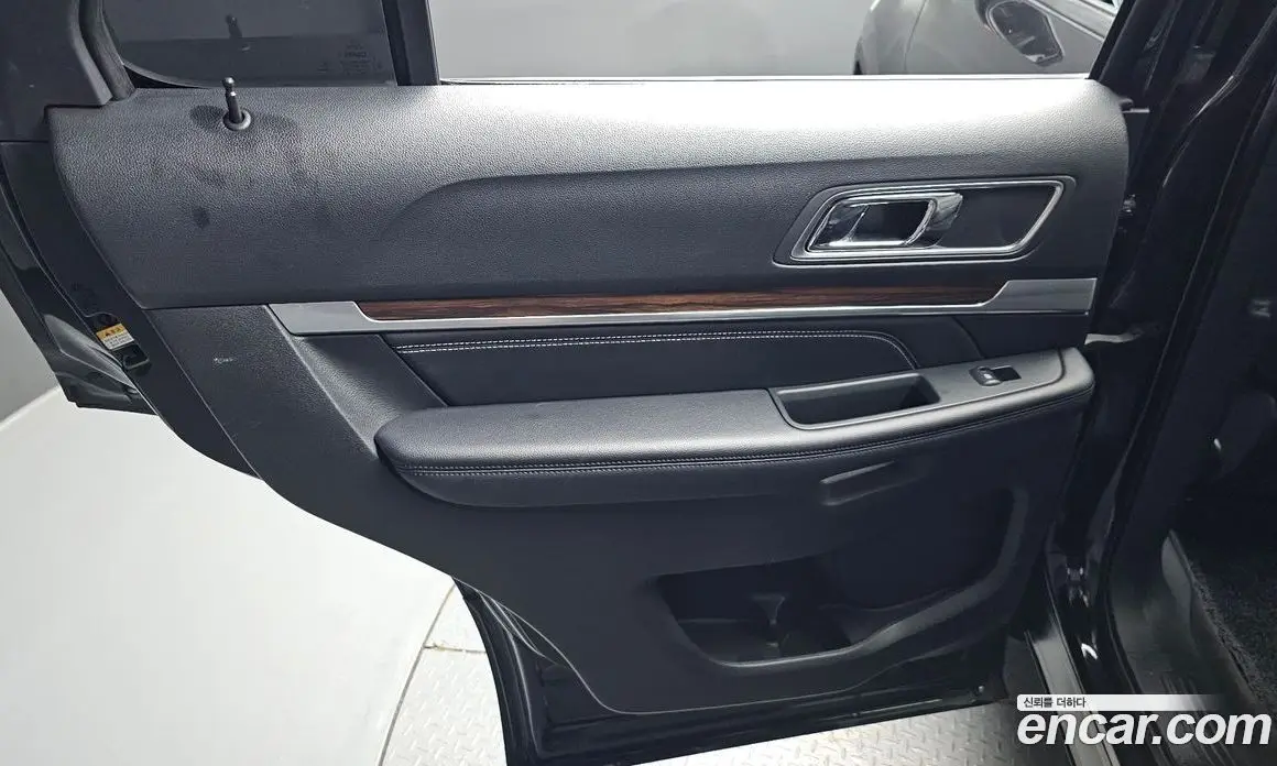 Ford Explorer 2018 2.3 автомат (гидро), фото 15