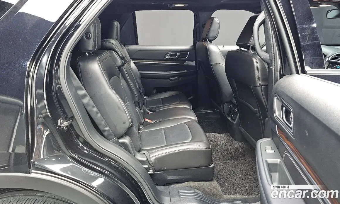 Ford Explorer 2018 2.3 автомат (гидро), фото 16