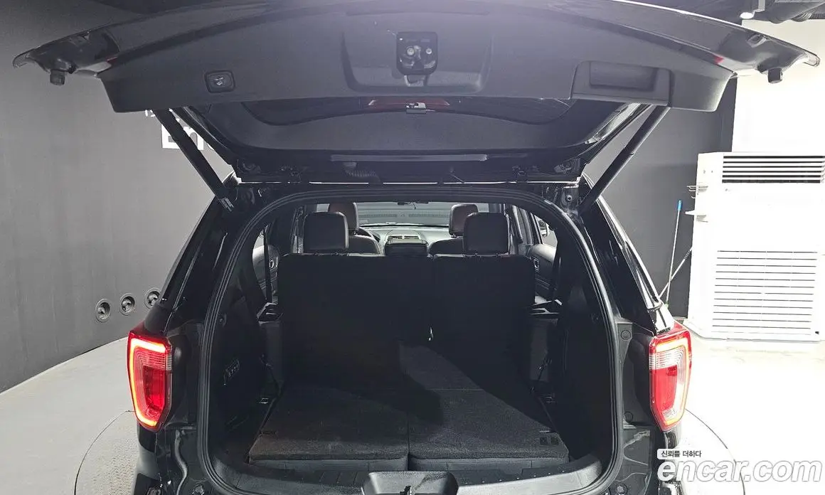 Ford Explorer 2018 2.3 автомат (гидро), фото 26