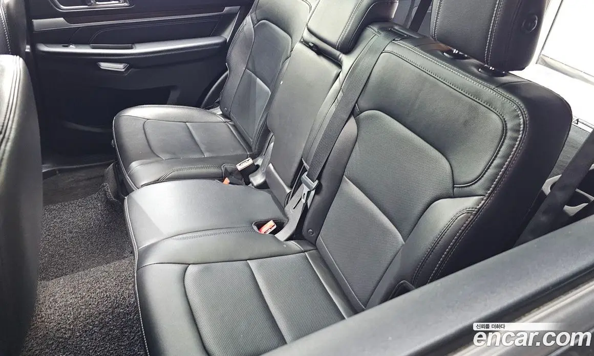 Ford Explorer 2018 2.3 автомат (гидро), фото 27