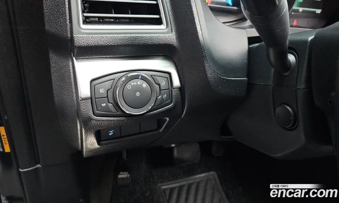 Ford Explorer 2018 2.3 автомат (гидро), фото 28