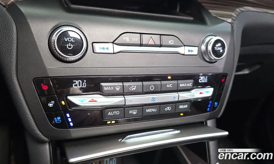 Ford Explorer 2020 2.3 автомат (гидро), фото 19