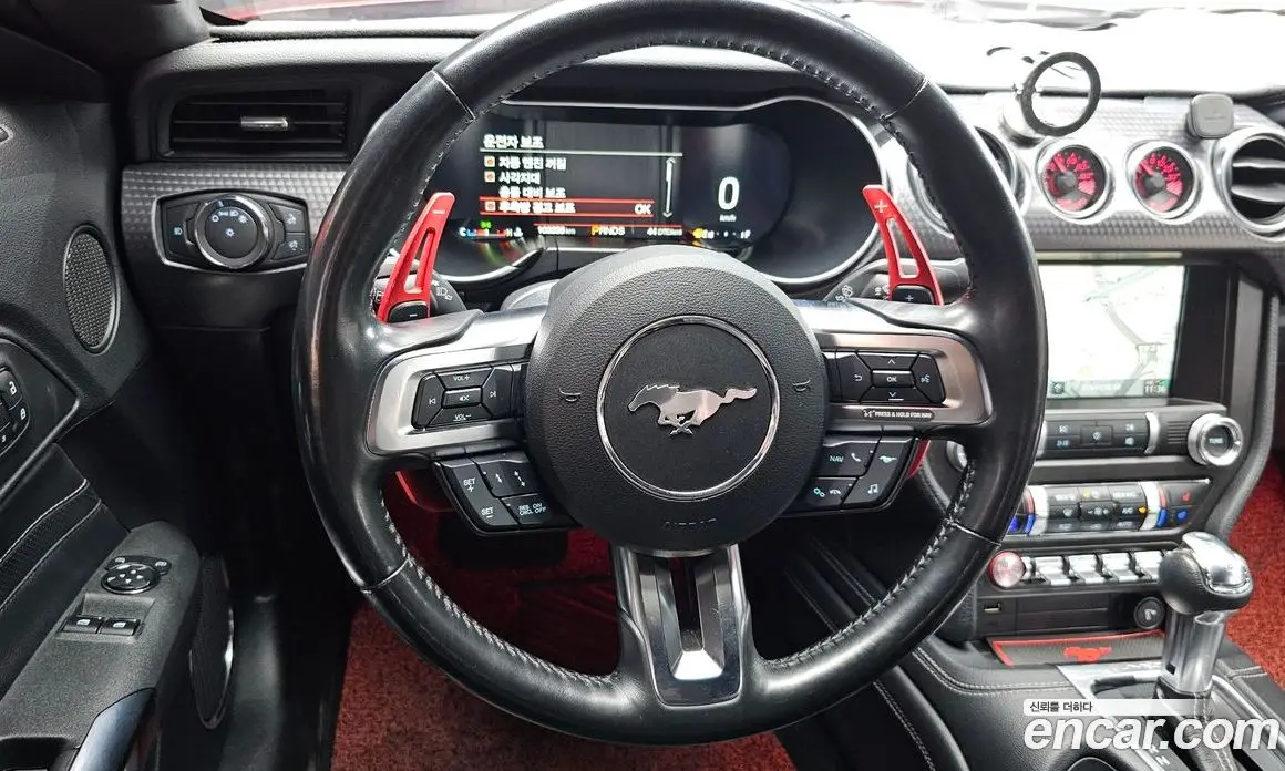 Ford Mustang 2019 2.3 автомат (гидро), фото 18