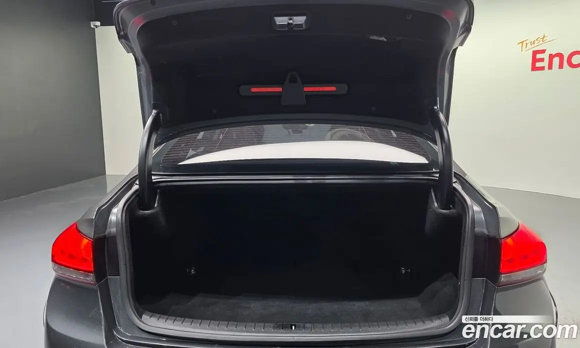 Genesis G80 2016 3.3 автомат (гидро), фото 32