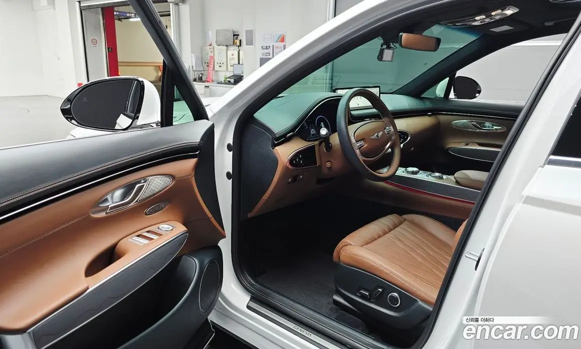 Genesis GV70 2023 2.5 автомат (гидро), фото 10