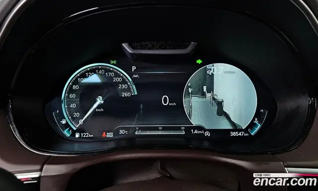 Genesis GV70 2023 2.5 автомат (гидро), миниатюра 11
