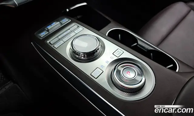Genesis GV70 2023 2.5 автомат (гидро), миниатюра 12