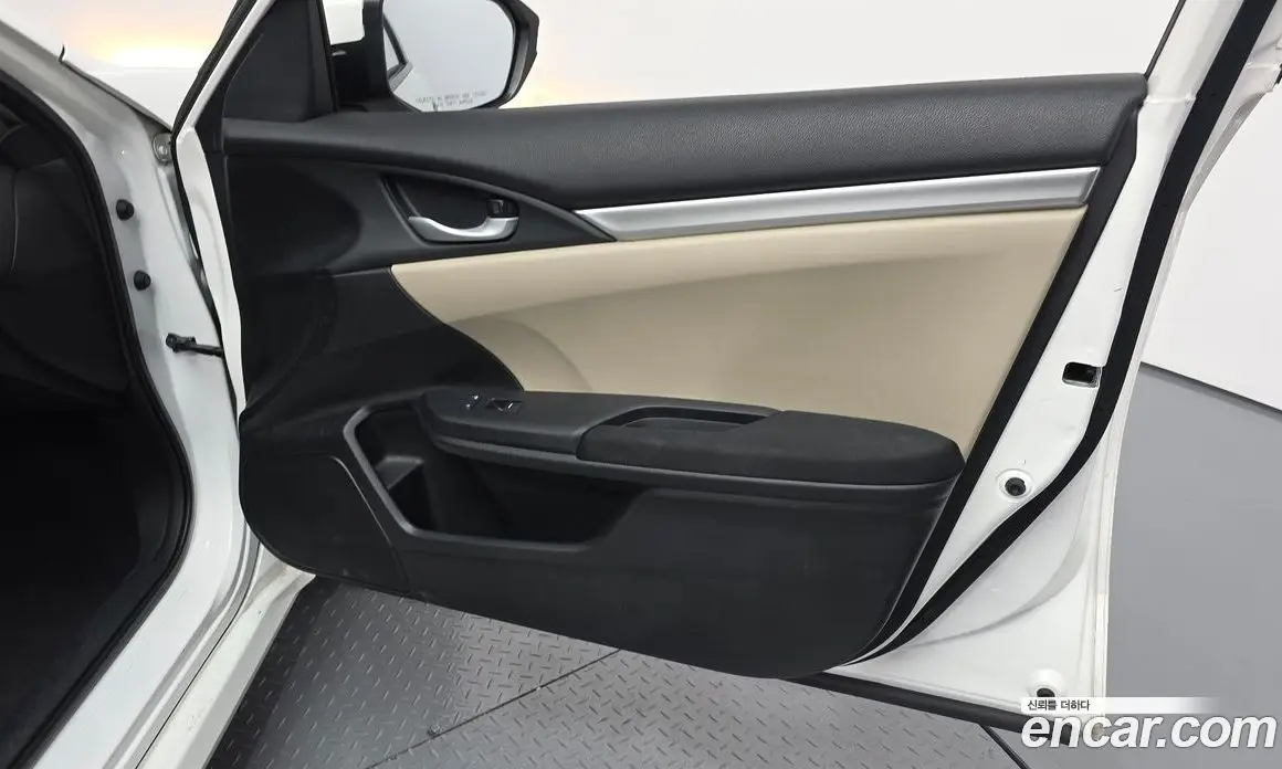 Honda Civic 2017 2.0 автомат (гидро), фото 14
